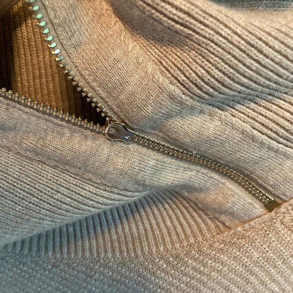 LAST CHANCE! White House Black Market Tan Turtleneck Sweater - Picture 5 of 7